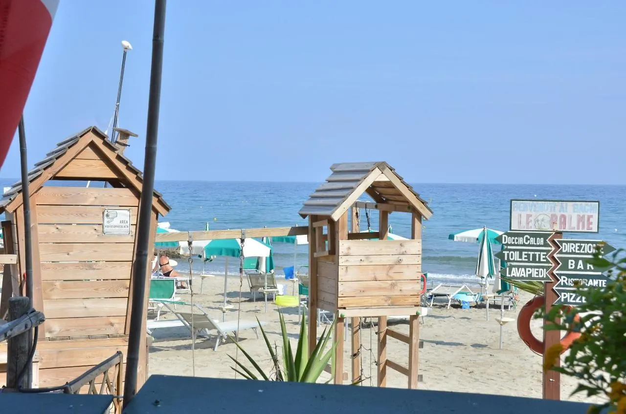 Una Finestra Sul Mare Laigueglia 0*,  Italy